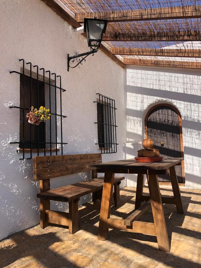 Apartamentos Rurales Mirador Del Negratin Cuevas del Campo Esterno foto