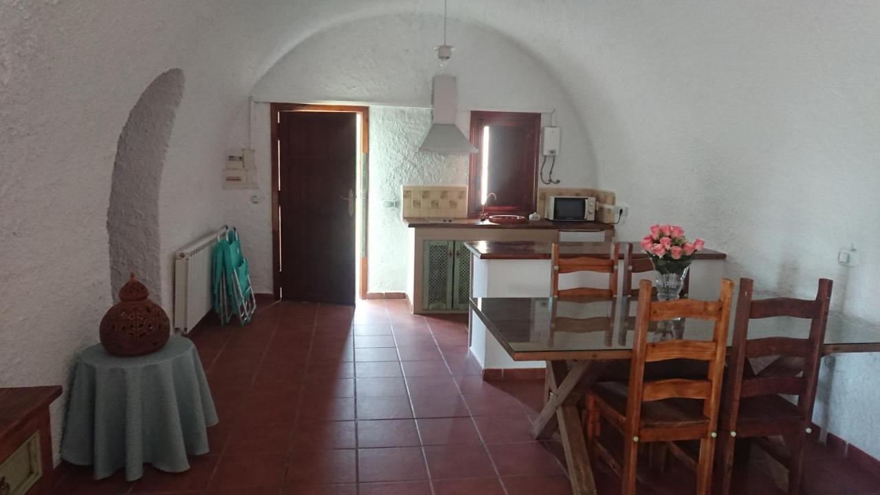 Apartamentos Rurales Mirador Del Negratin Cuevas del Campo Esterno foto